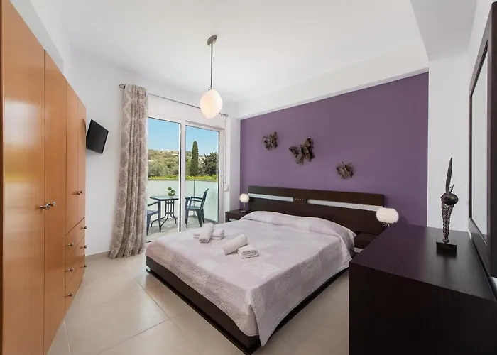 Iliana Apartamento *